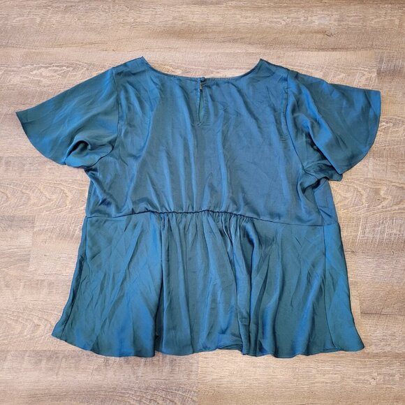 NWT TORRID | Teal Short Sleeve Charm Blouse | Sz. 3X - Picture 7 of 7
